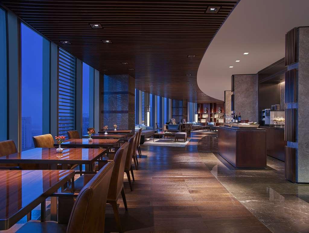 Beijing Hotel Ресторант снимка